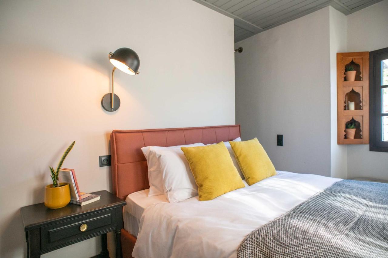 Philos Guesthouse 마크리니차 외부 사진