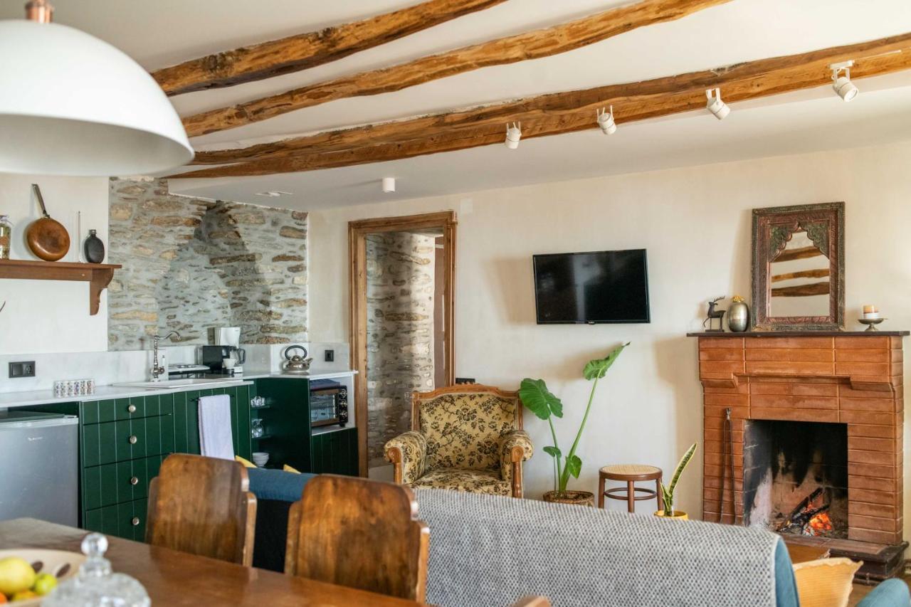 Philos Guesthouse 마크리니차 외부 사진